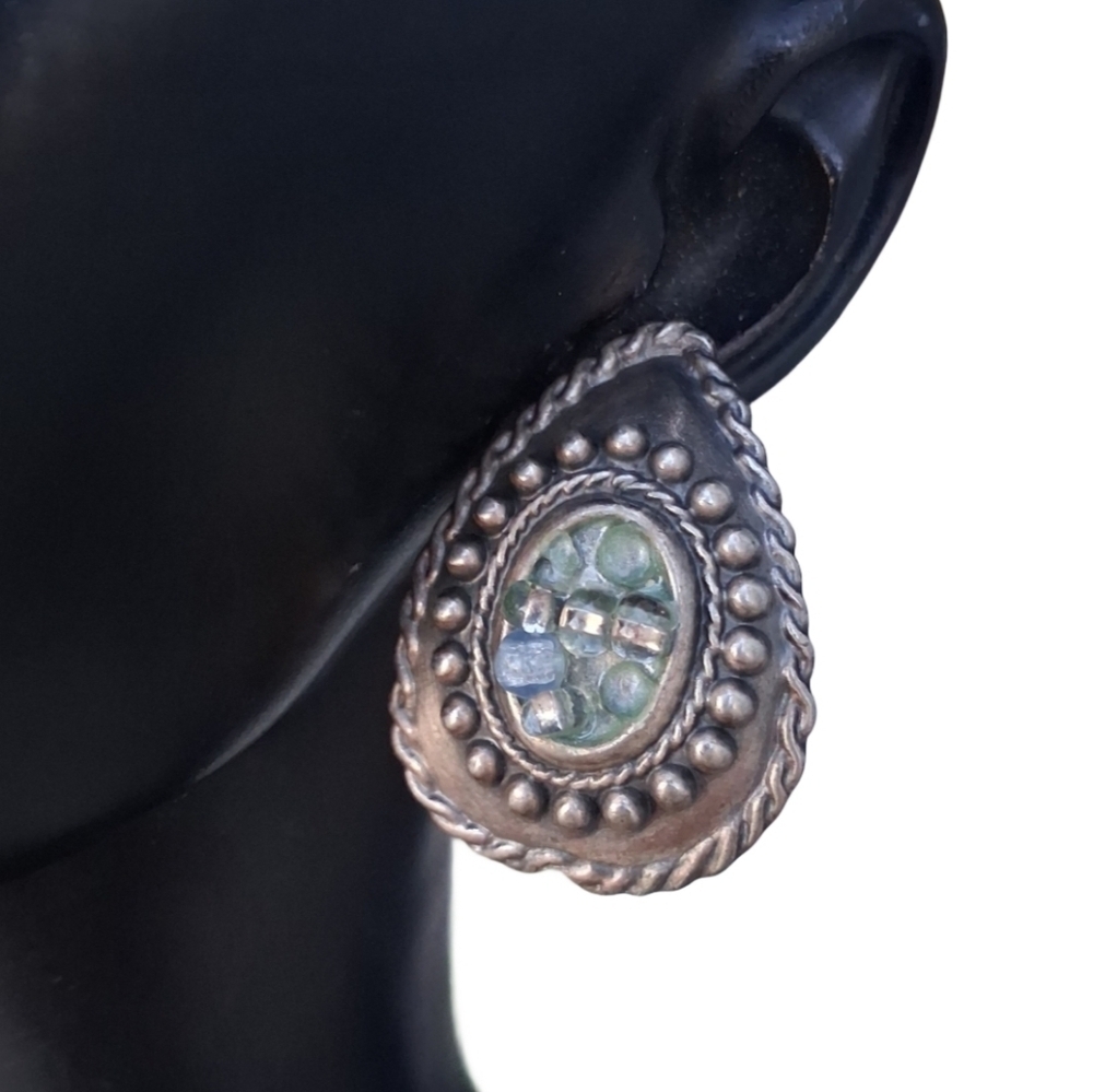 Vintage Artisan Silver Tone Teardrop Clip On Earrings Glass Mosaic Beaded